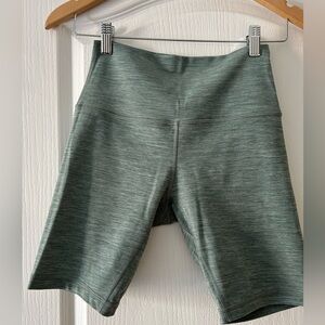 Lululemon align High-rise 8”shorts